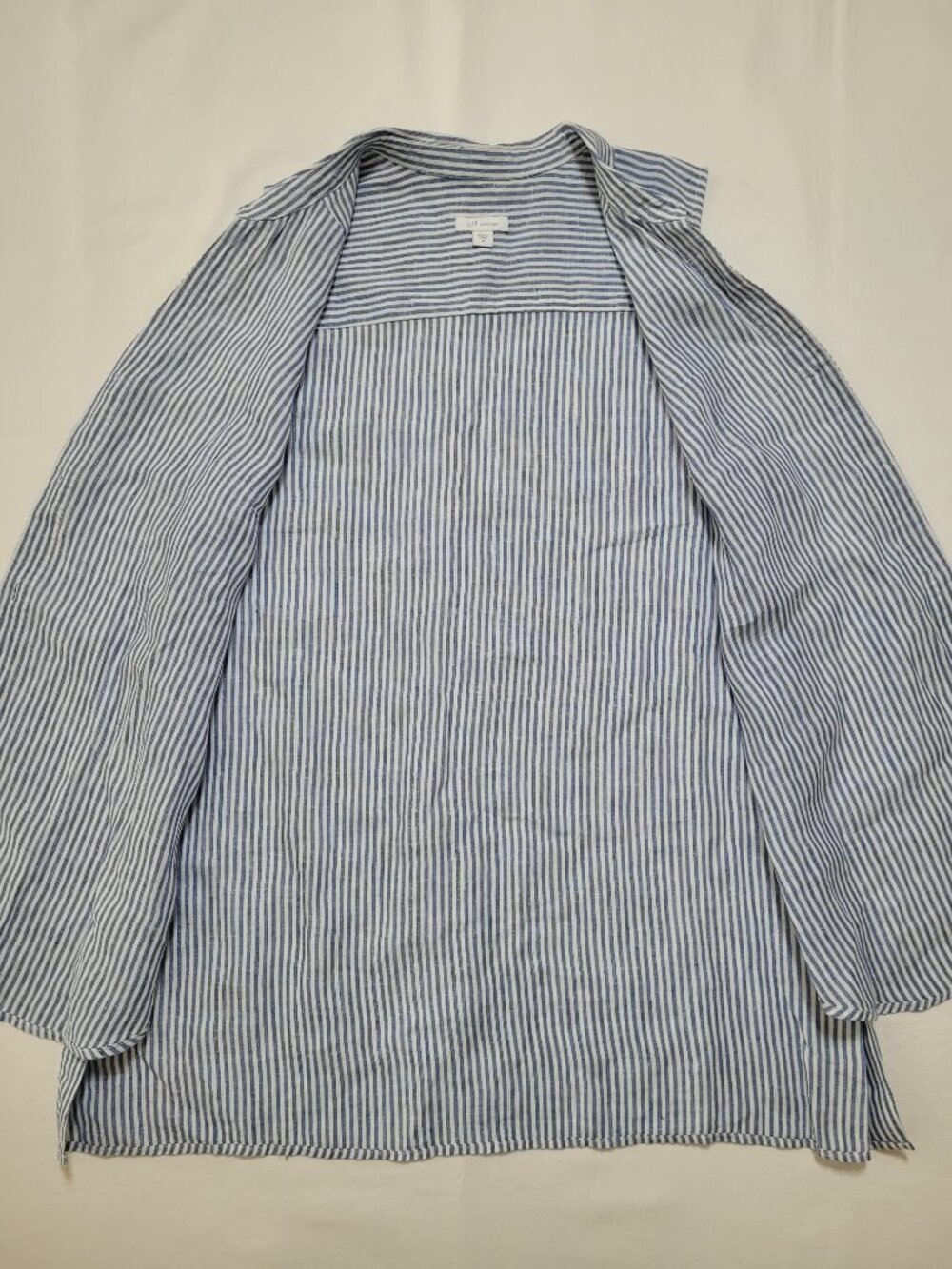 J. Jill Love Linen Sleeveless Tunic Blouse Blue White Striped Button Down Medium - Picture 9 of 9